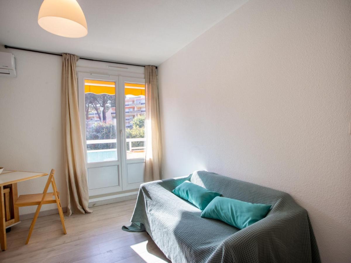 Apartment Cote D'Azur-16 By Interhome Bormes-les-Mimosas Bagian luar foto